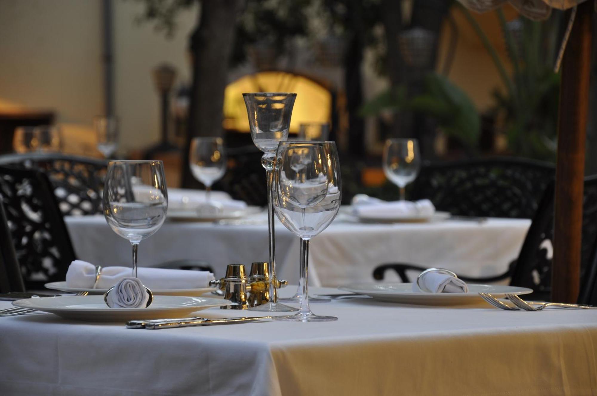 Otel Tuvana 4*
