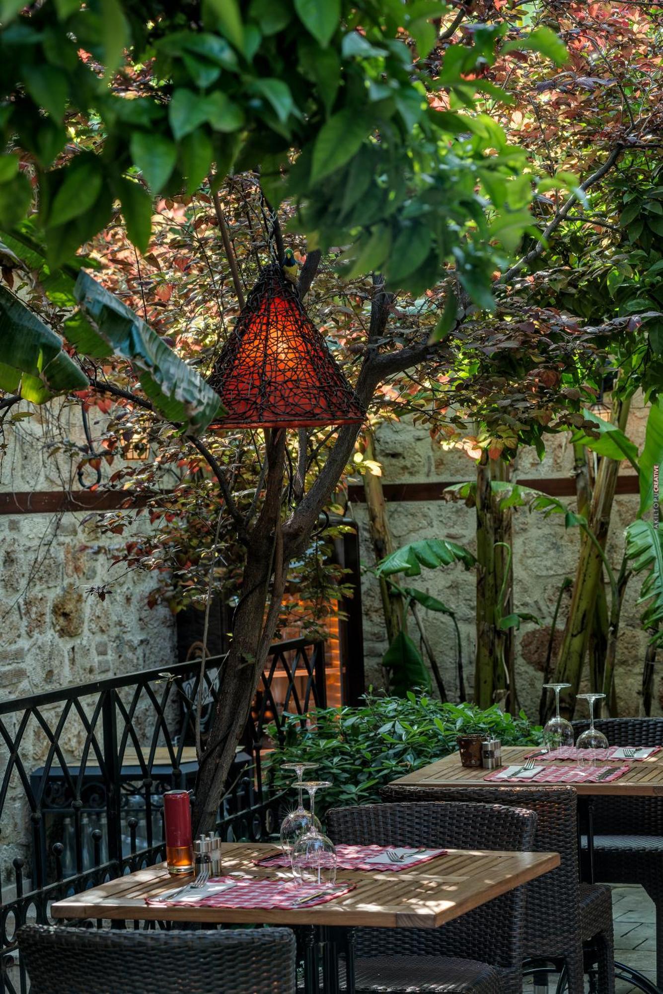 Otel Tuvana