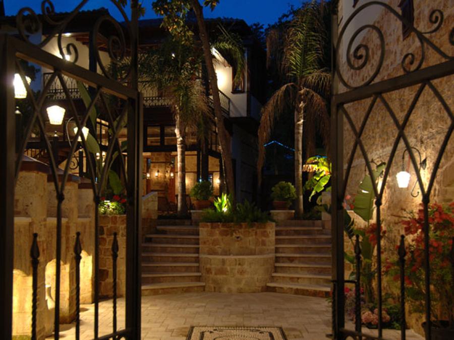 Otel Tuvana